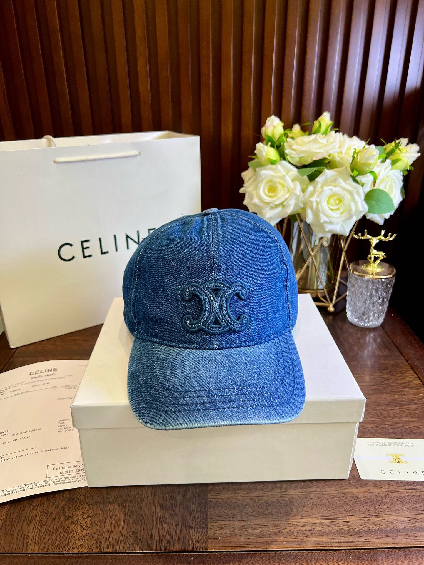 celine hat model 06